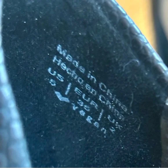 Call It Spring Heels - Picture 5 of 6